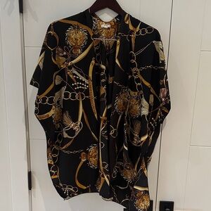Stylish Black and Gold Chain Pattern Kimono one size oversized